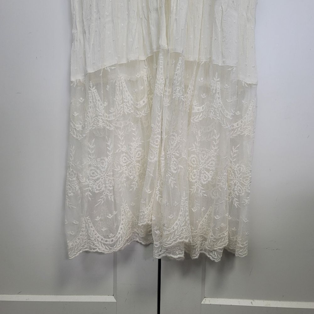 Boho Lace-Trim Cream Maxi Dress with Crochet Waist - Picture 9 of 14